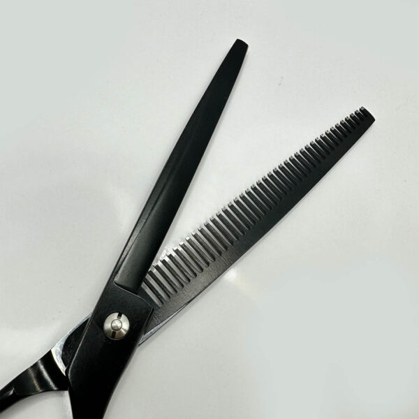 8 Inch Thinning Scissor Black Color - Image 4