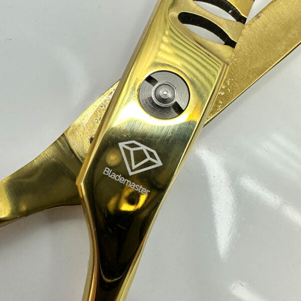 Chunker Scissor Gold Curved 7" - Image 4