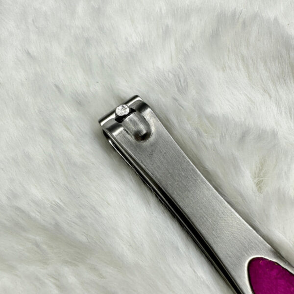 Nail Cutter Pink - Image 3