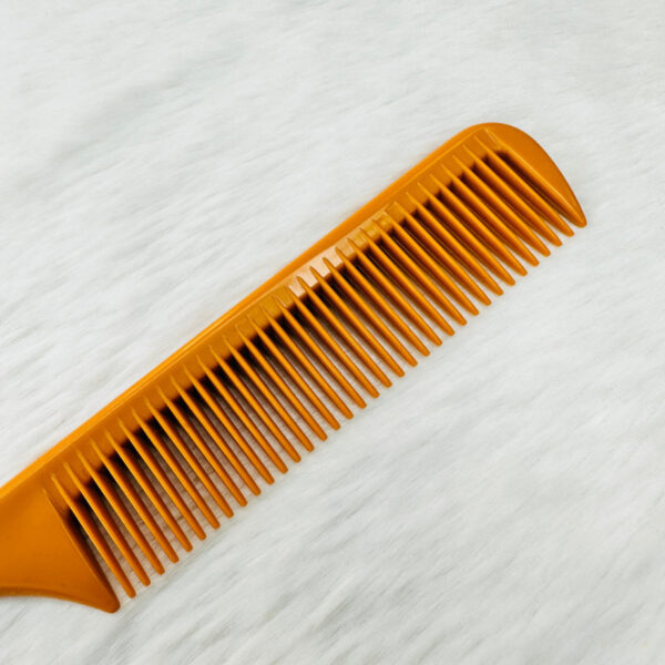 Tail Comb Plastic - Image 2